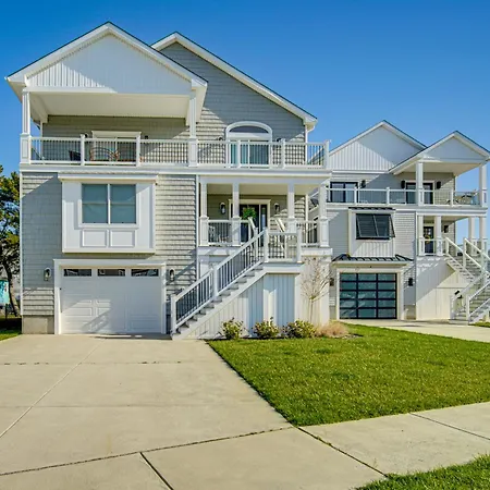 Less Than 1 Mi To Brigantine Beach Home With 2 Decks